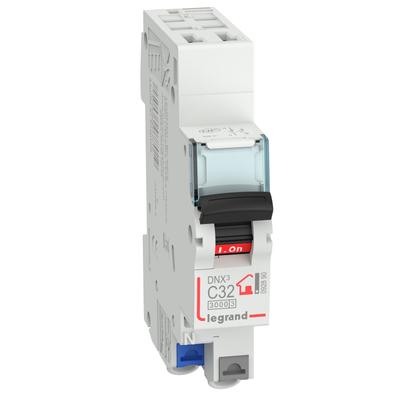 Legrand 0 928 90 circuit breaker