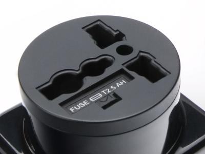 Conceptronic USB World Power Travel Kit