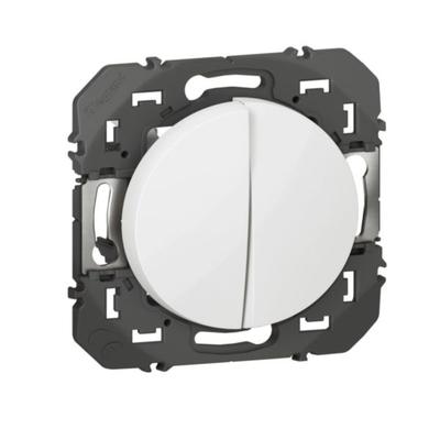 Legrand 600002 light switch